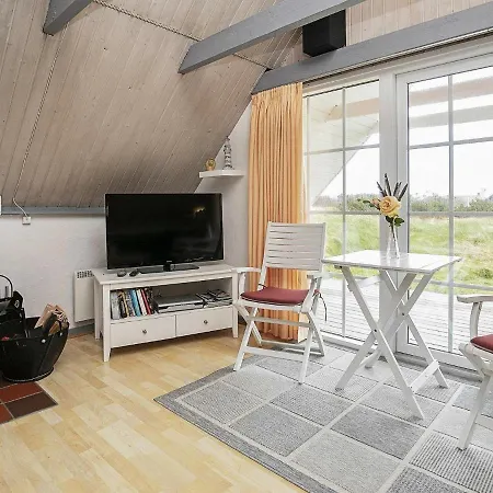 Three-bedroom Holiday In Ringkobing 15 *